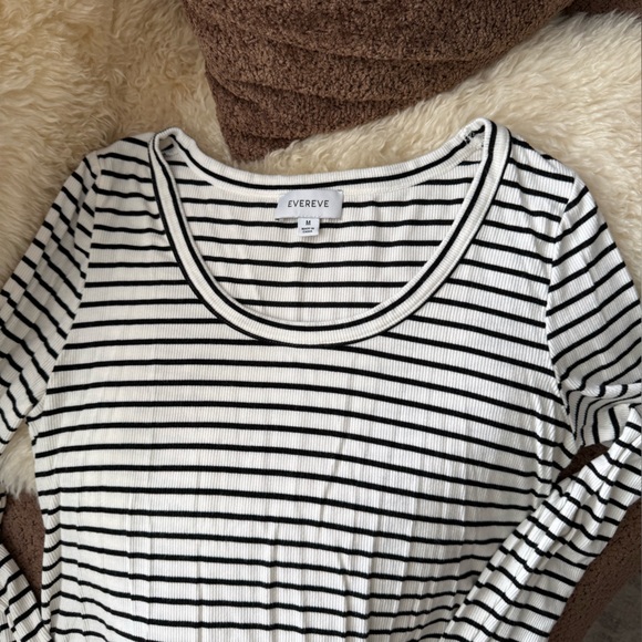 Evereve Striped Stretchy Top - Picture 2 of 4